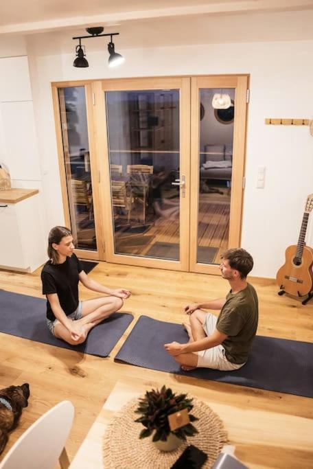 Wohnwagon Paul - Autarkie Erleben! - Tiny House Villa Oberschneiding Exteriör bild